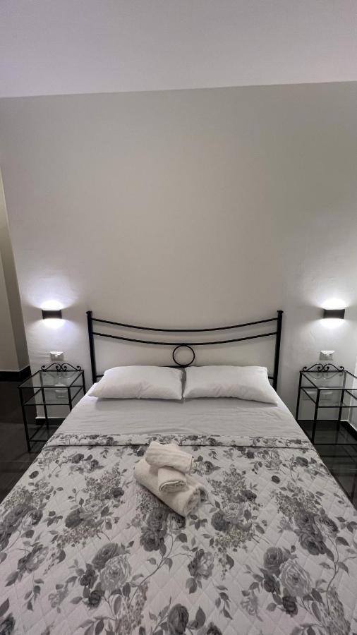 B&B Ladislaus Ладисполи Экстерьер фото
